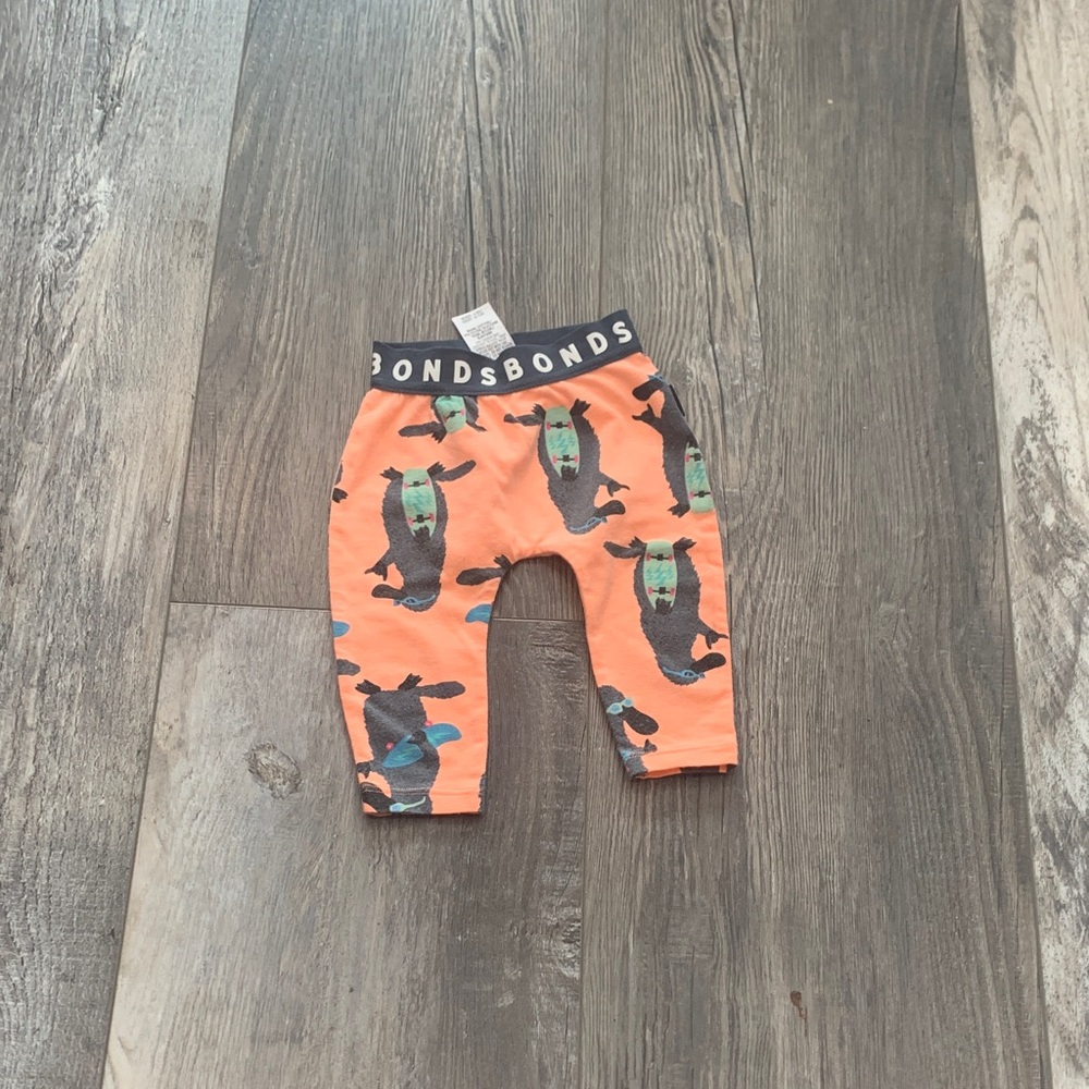 Bonds Orange Baby Leggings with Animal Design